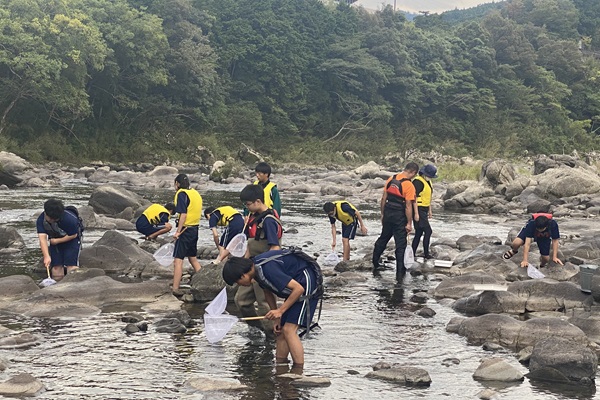 豊かな自然と温かい地域が学びのフィールド