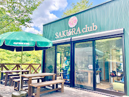 桜畑のテラスカフェ