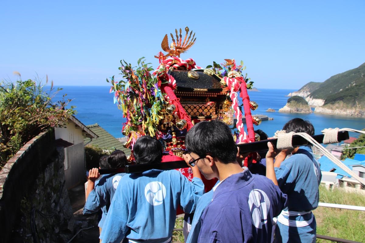 沖の島のお祭り