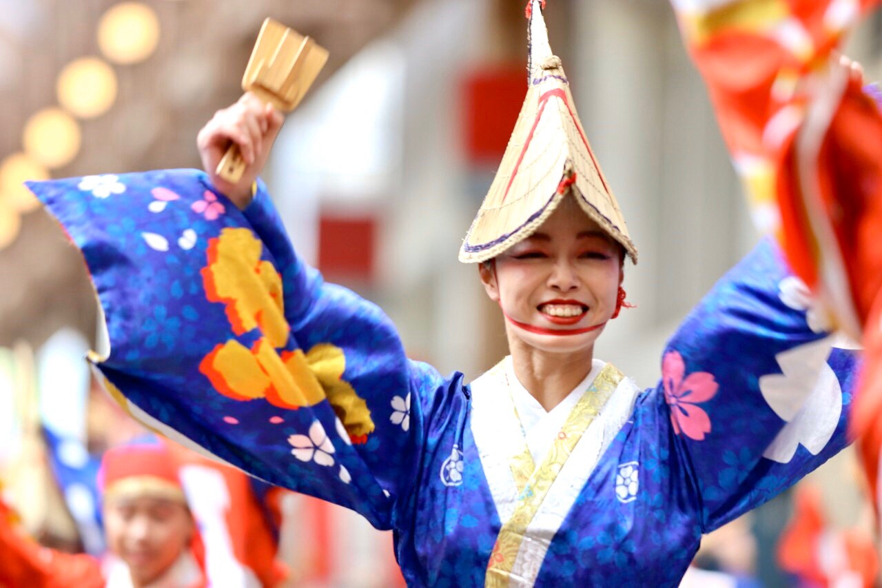 関西の学生チームで知った高知流。２度の「よさこい留学」を経て本場高知の踊り子へ。