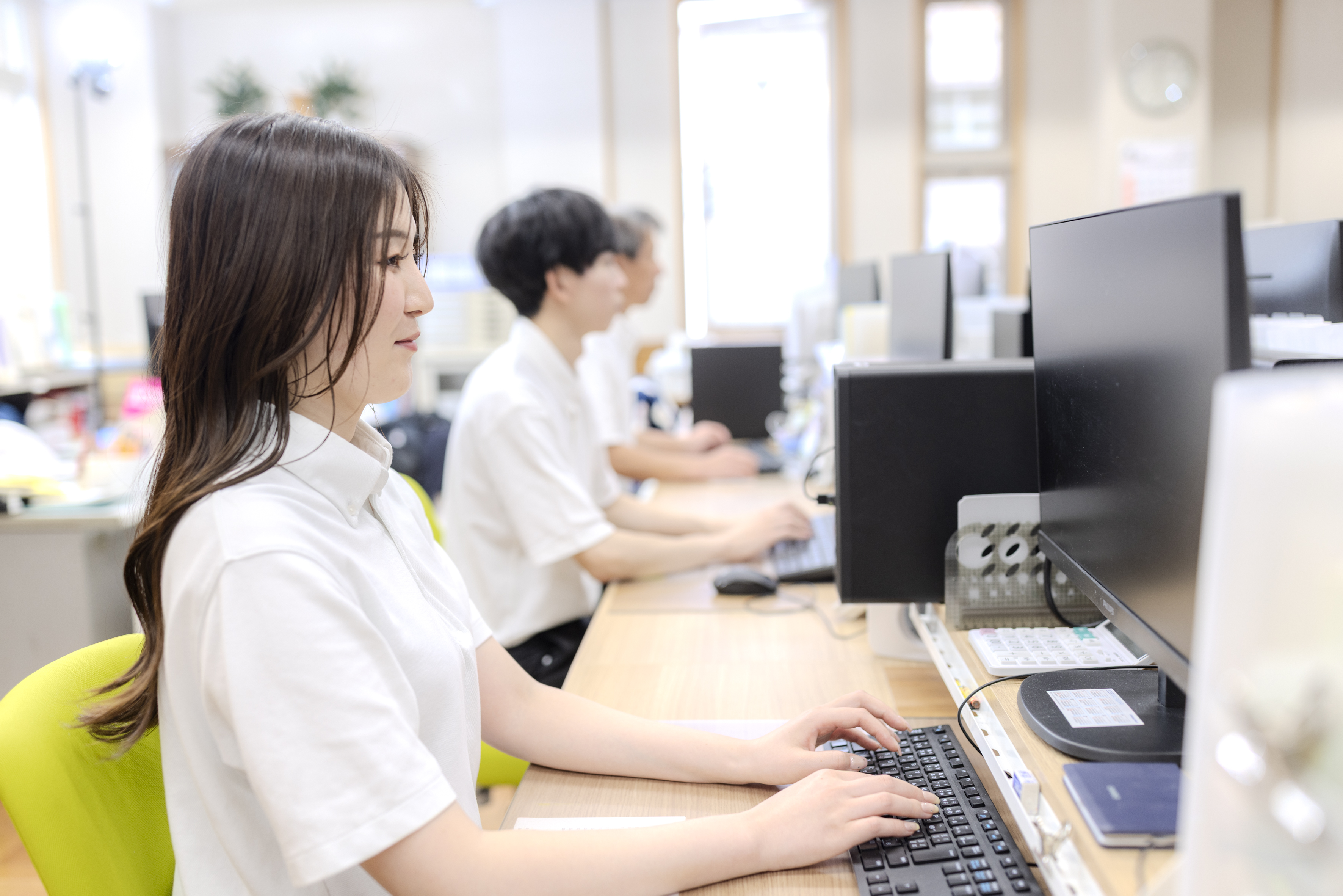 【一般事務】一般事務◆残業は月1時間程度／昨年度の賞与実績112万円以上／100％の社員が前職より給与アップ！◆年間休日121日