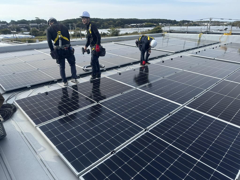 【電気工事スタッフ・施工管理（住宅、太陽光、省エネ設備）】未経験から「手に職」がつける！◆資格保有者優遇◆高知のインフラを支える電気工事と施工管理に関するお仕事です！◆電気の力で、高知の未来を支えます！