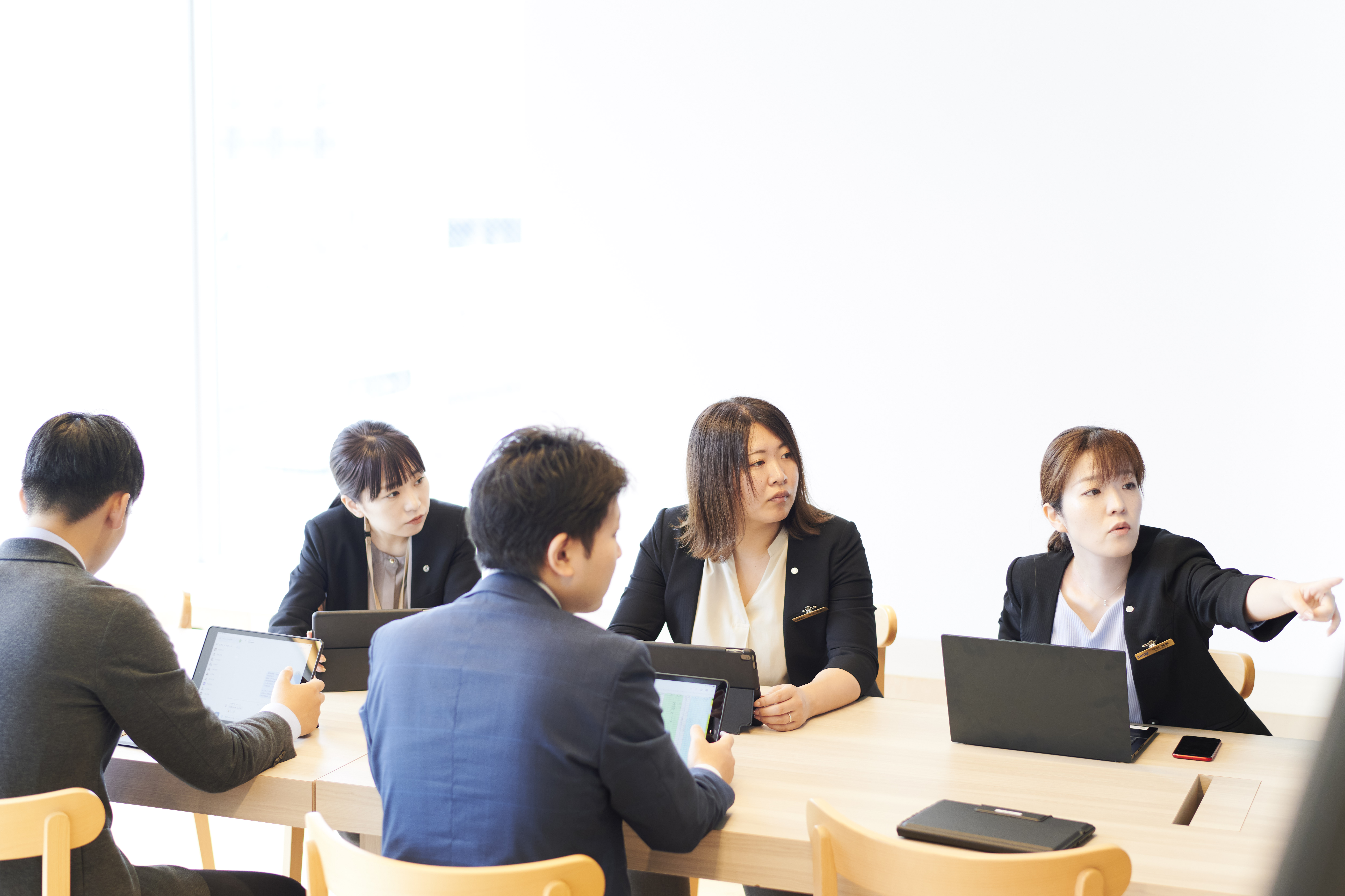 【賃貸住宅の仲介スタッフ】未経験歓迎◆営業職・お客様へお部屋をご紹介する仕事！「“街”と“ひと”のつながり創造カンパニー」不動産という仕事を通じて街づくり、コミュニティの発信基地を創っていきます！