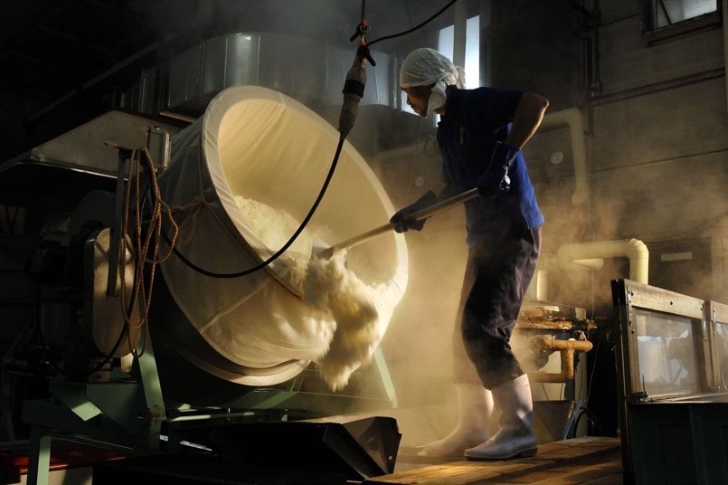 【日本酒製造スタッフ（長浜蔵）】清酒醸造に関する業務全般◆未経験者応募可◆国内外で日本酒の楽しみ方を発信中！