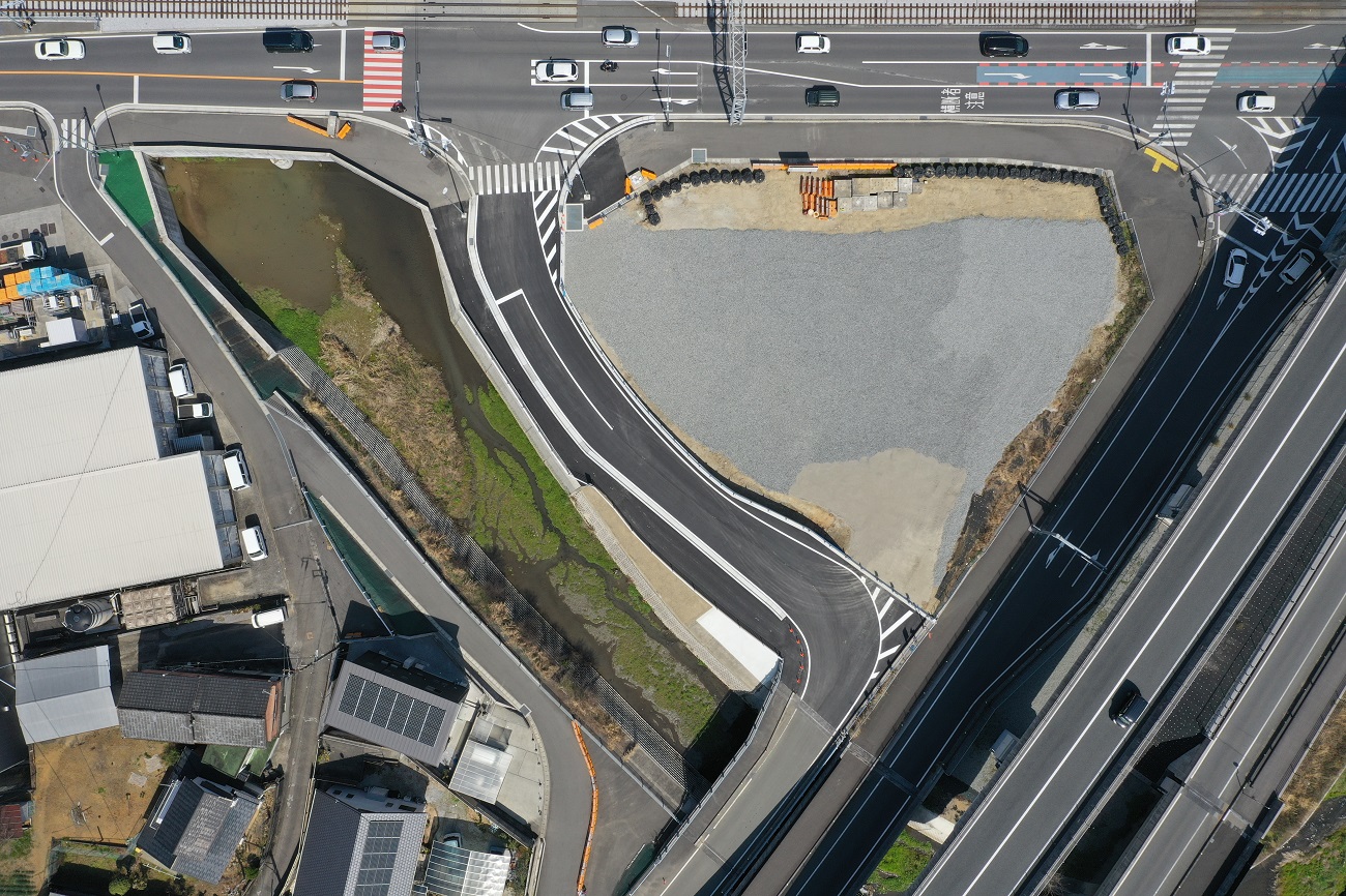 【土木施工管理技士】確かな技術力を元に活躍◆先端技術を駆使！ドローン測量や3D設計データ活用などICT施工に注力！◆建設業の「怖い」イメージとは無縁◆職場見学歓迎！