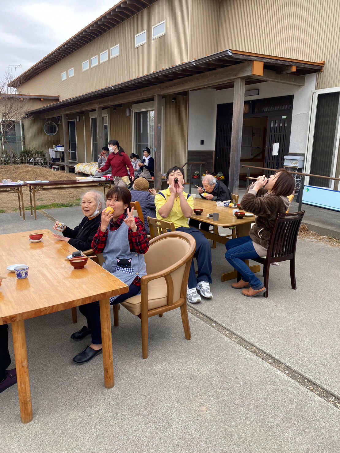 【介護職（小規模多機能型）【南国・香美市】】未経験歓迎◆家族や友達、プライベートを大切にしたい方必見◆シフト制で休みを調節しやすく、自分のライフスタイルにあった働き方ができます。