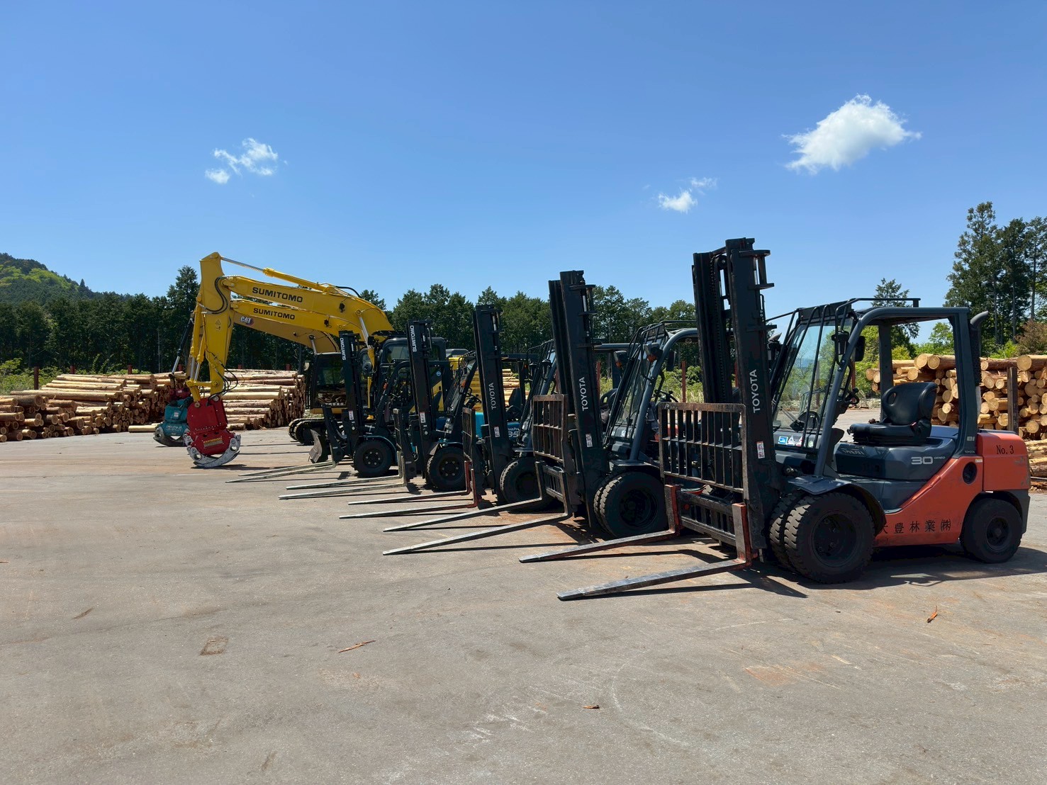 【林業用重機整備及びメンテナンス】経験不問　◎高知自動車道　大豊ICからすぐ　◎応募前の工場見学ができます