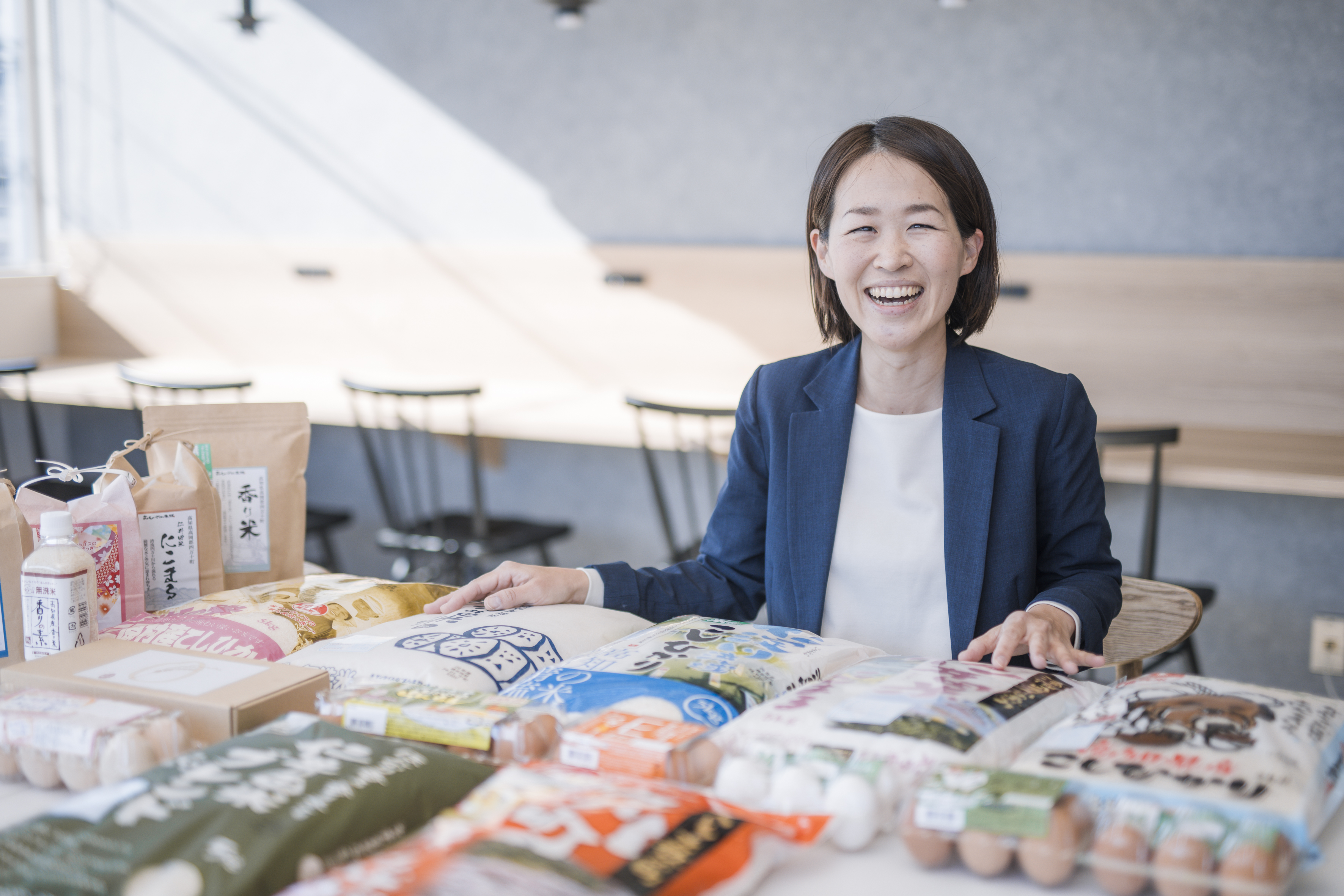 【人事・採用担当者】経験不問◆土日祝休み◆高知県内外の食品・ペット用品の会社全体の成長を促進するメンバーを募集します！