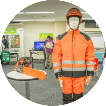 防護服展示コーナー